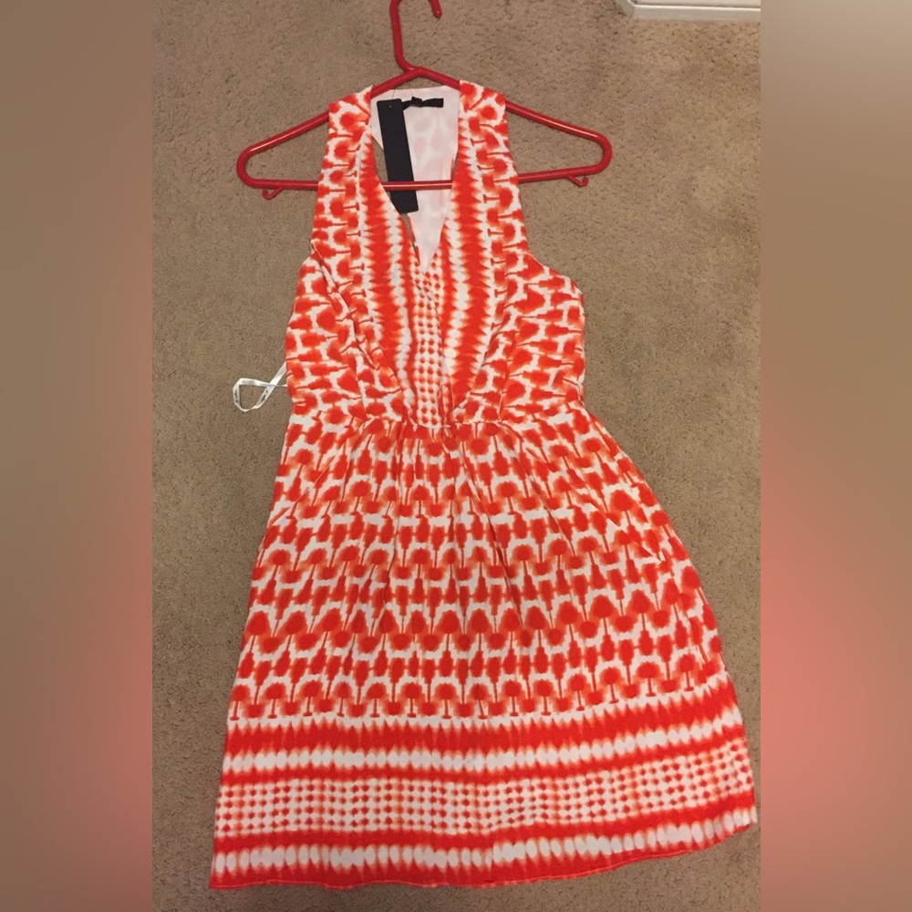 NWT Red and White Patterned Sleeveless Dress, with pockets. Size Small/ S